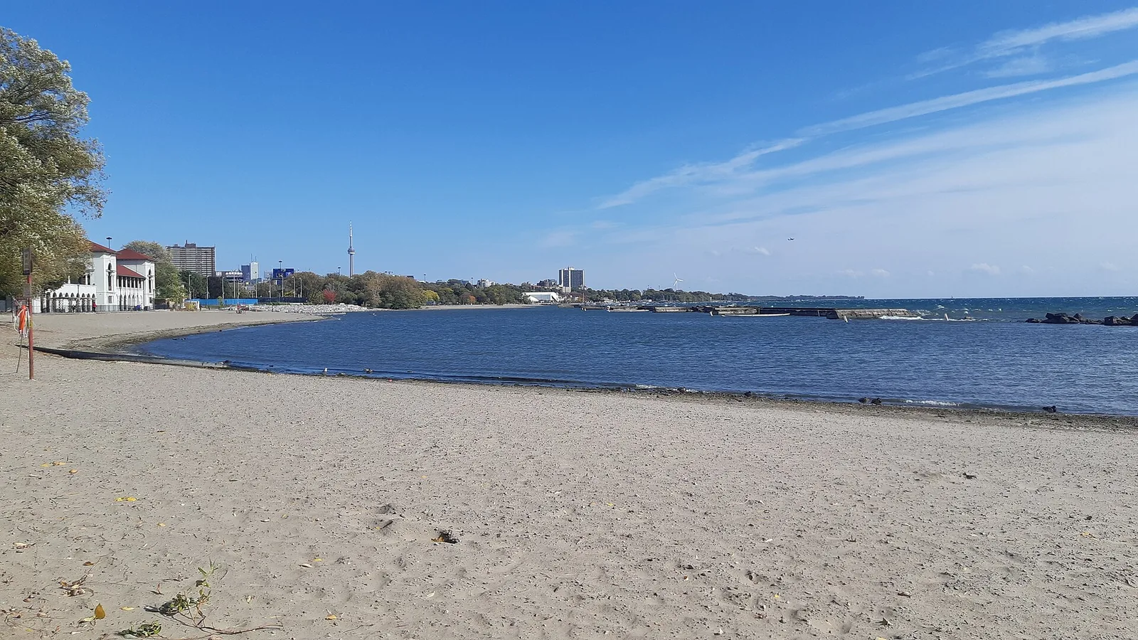 Sunnyside Beach along Lake Ontario